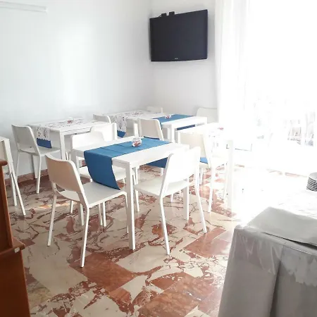 L'isola Bed and Breakfast 4*