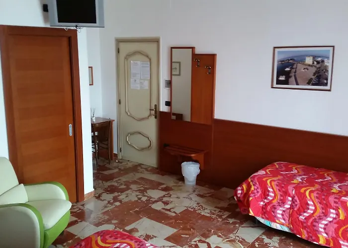 L'isola فندق مبيت وإفطار بورتو سيساريو