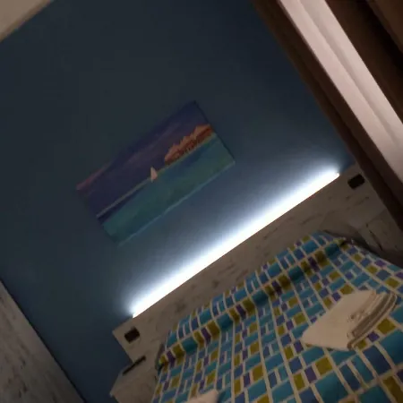 L'isola Bed and breakfast